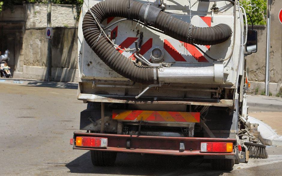 camion débouchage canalisation Luzarches