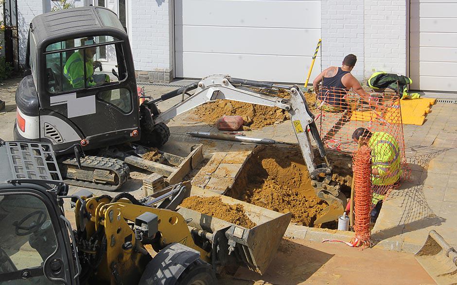 comment déboucher canalisation wc Poissy